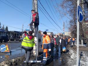 Водитель маршрутки №5 в Брянске спас жизни десятка пассажиров