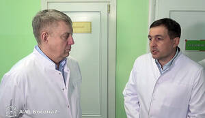 Губернатор навестил в больнице пострадавших при ракетном ударе в Брянске