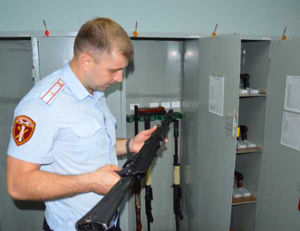 В Брянской области у ЧОПовцев проверят огнестрельное оружие