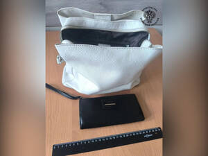В троллейбусе Брянска обокрали пенсионерку на 50 тысяч