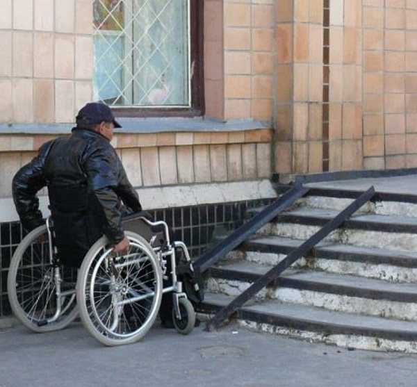 Брянские чиновники забыли о доступной среде для инвалидов