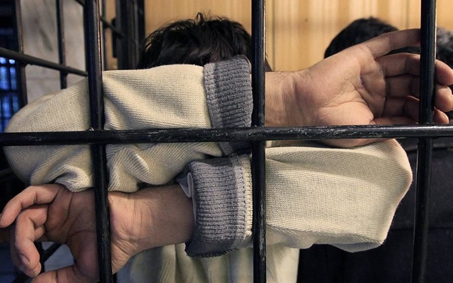 В Брянске задержали 21-летнего таджика с крупной партией героина