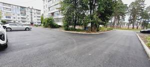 В 2025 году в Сельцо обустроили парковки и дворы