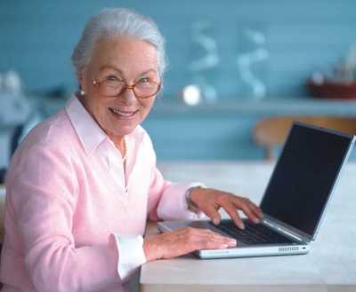 Почепские пенсионеры осваивают компьютерную грамотность