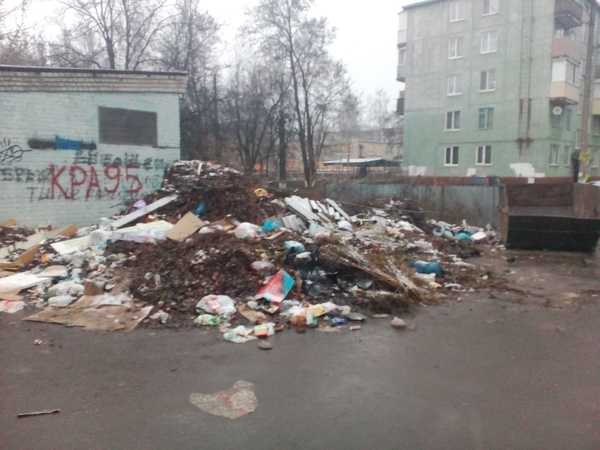 Брянцы пожаловались на свалку мусора в Бежице