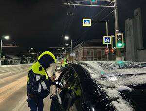 Ночью в Брянске на улице Ульянова поймали пьяного водителя