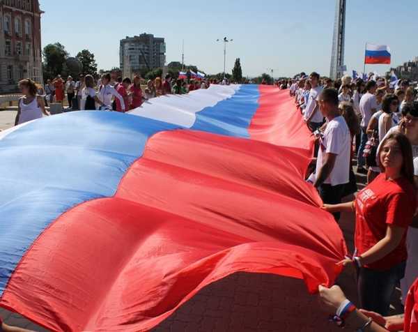Брасовскую молодежь пригласили на «Эстафету флага»