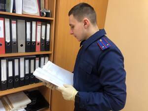 В Сураже мужчина предлагал детям наркотики