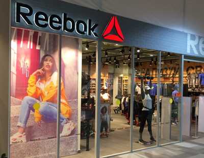 Шумная реклама магазина Reebok возмутила жителей Брянска