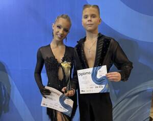 Брянские танцоры стали лучшими на чемпионате мира в Астане