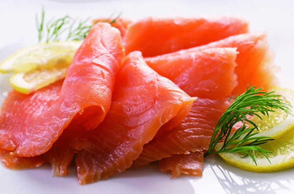 В Брянскую область запретили ввозить лосось и форель из Норвегии