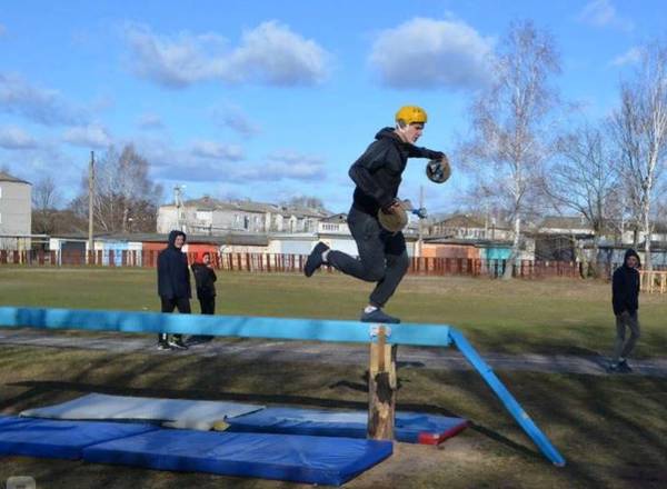 В Климово состоялся турнир по пожарно-спасательному спорту