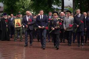 В Брянской области открыли памятный знак пограничникам всех поколений