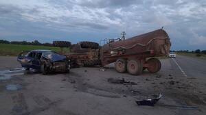 В Почепском районе столкнулись трактор и легковушка