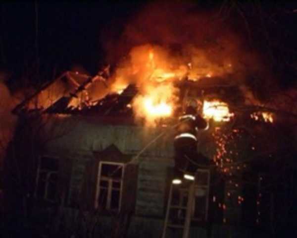 В Унечском районе вечером сгорел жилой дом