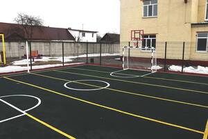 В Брянске благоустроили территории учебных заведений