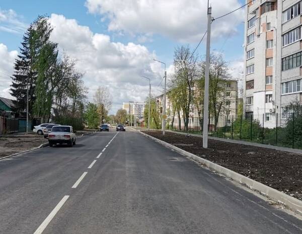 В Брянске завершается капительный ремонт улицы Институтской