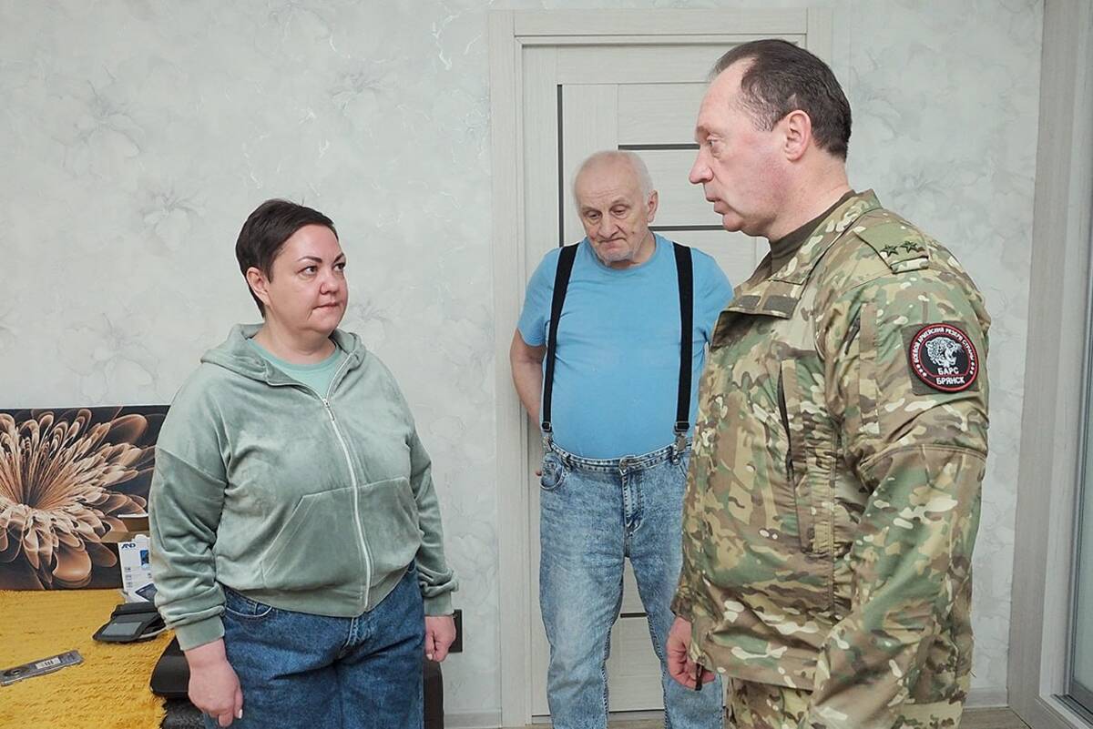 Командир «БАРС-Брянск» навестил семью погибшего бойца СВО Андрея Бородько