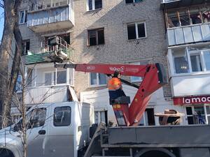 О деньгах не спрашивали: в Брянске пострадавшим в теракте помогли 300 строителей 