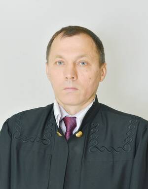 Судья Брянского областного суда Александр Сидоренко отмечает юбилей