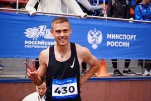 Брянский легкоатлет взял золото в прыжках в длину на «Атлетик лиге» в Ижевске