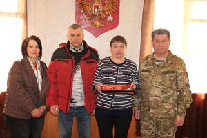 В Стародубе матери защитника Отечества вручён орден Мужества (посмертно)
