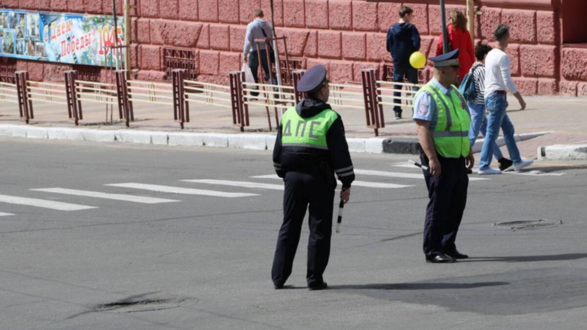 В Брянске 8 и 9 мая ограничат движение и парковку машин | 07.05.2024 |  Брянск - БезФормата