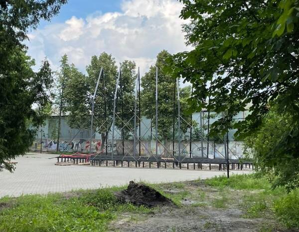 В Брянске продолжается реконструкция парка «Юность»