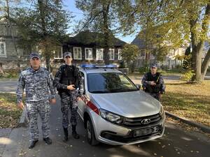 Росгвардейцы спасли фельдшера и ещё двух брянцев, потерявших сознание от газа 