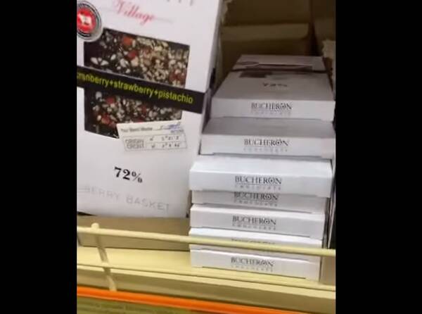 В Брянске в гипермаркете «Линия» девушку шокировал таракан в шоколадке 