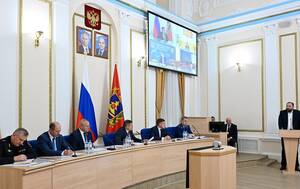 Губернатор Ковальчук провел заседание антитеррористической комиссии и оперштаба в Брянске