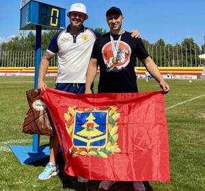 Брянец Сергей Шаталов выиграл чемпионат России по легкой атлетике