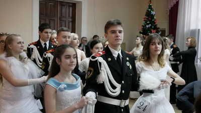 В Брянске прошёл четвёртый Кадетский новогодний бал