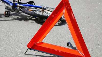 В Стародубе водитель ВАЗа сбил велосипедиста и врезался в иномарку