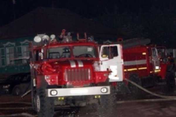 В Навле ночью сгорел жилой дом: есть пострадавший