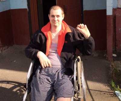 В Брянске на Почтовой сделали пандус для 32-летнего инвалида