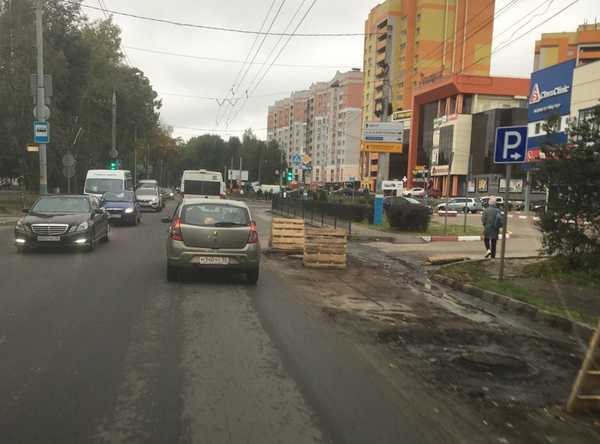 В Брянске сообщили о пробках возле БГУ на Бежицкой