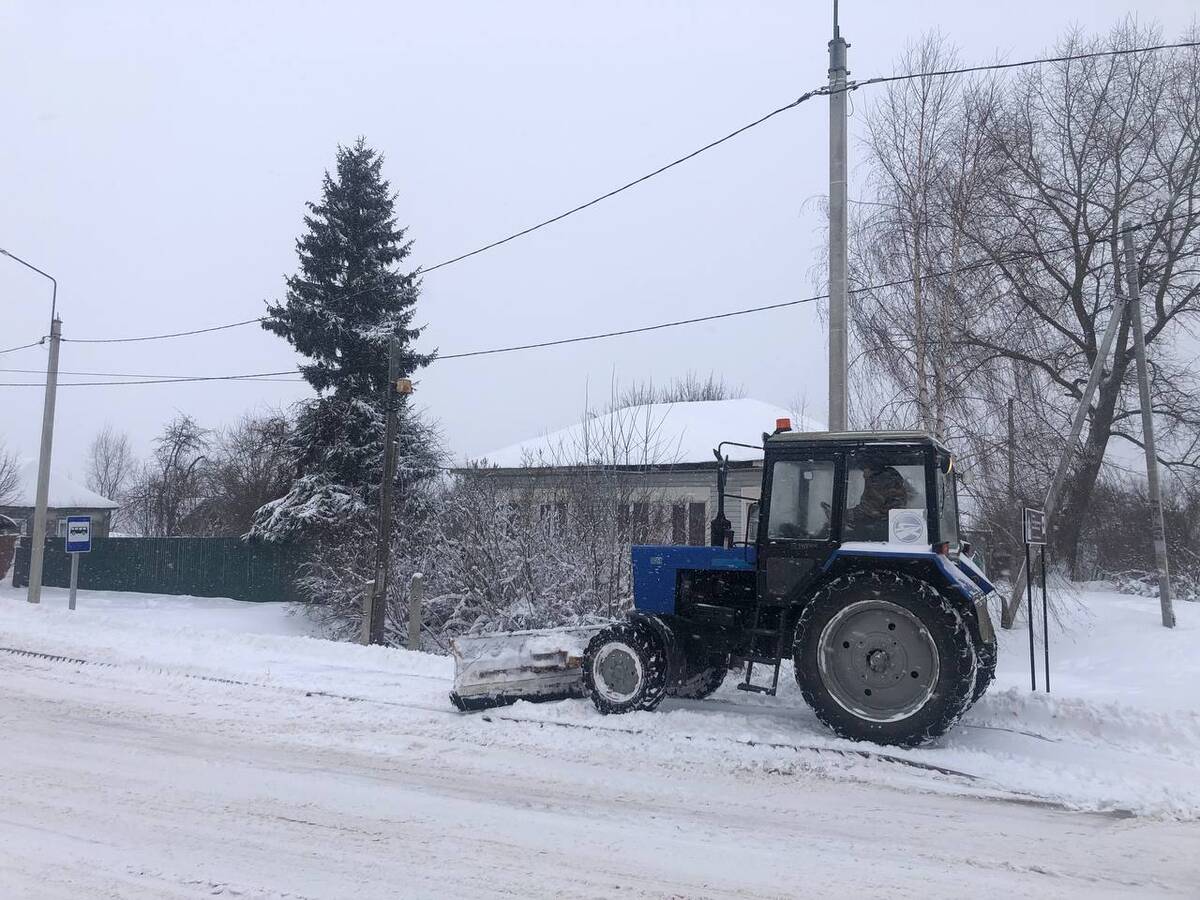 В Брянской области за сутки очистили от снега 4769 км дорог | 29.11.2023 |  Брянск - БезФормата