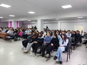 В Брянске провели урок безопасности для студентов железнодорожного техникума