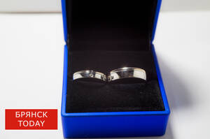 Как выбрать золотое кольцо с изумрудом: советы и рекомендации