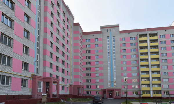 В Брянске мэрия закупит 64 квартиры для детей-сирот