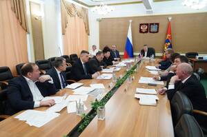 Богомаз раскритиковал УК Брянской области за плохую уборку снега