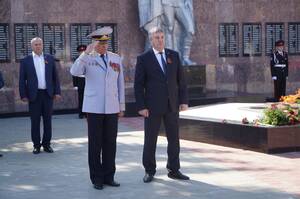 Главу Стародубщины Подольного наградили медалью «За отвагу на пожаре» 