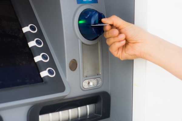 Банки требуют биометрические данные клиентов
