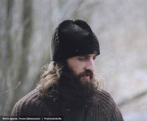В Белграде в аэропорту по пути на родину умер уроженец Брянщины иеромонах Роман