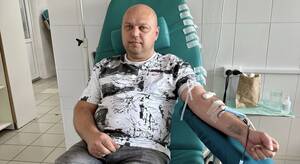 Брянский донор с редкой группой крови помогает людям 23 года