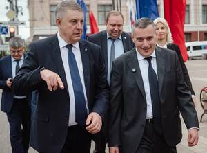Хинштейн поблагодарил брянского экс-губернатора Богомаза за совместную работу
