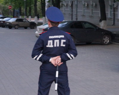 В Брянске 5 октября возле детсадов устроят облаву на водителей