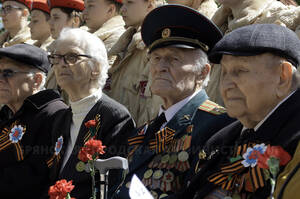 По миллиону ветеранам: скольких брянцев поощрили в юбилейной год Победы