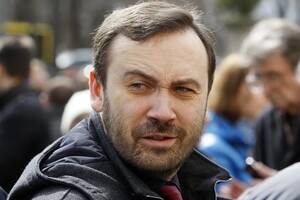 Беглый экс-депутат Госдумы Пономарев* заочно осужден на 12 лет за оправдание терроризма